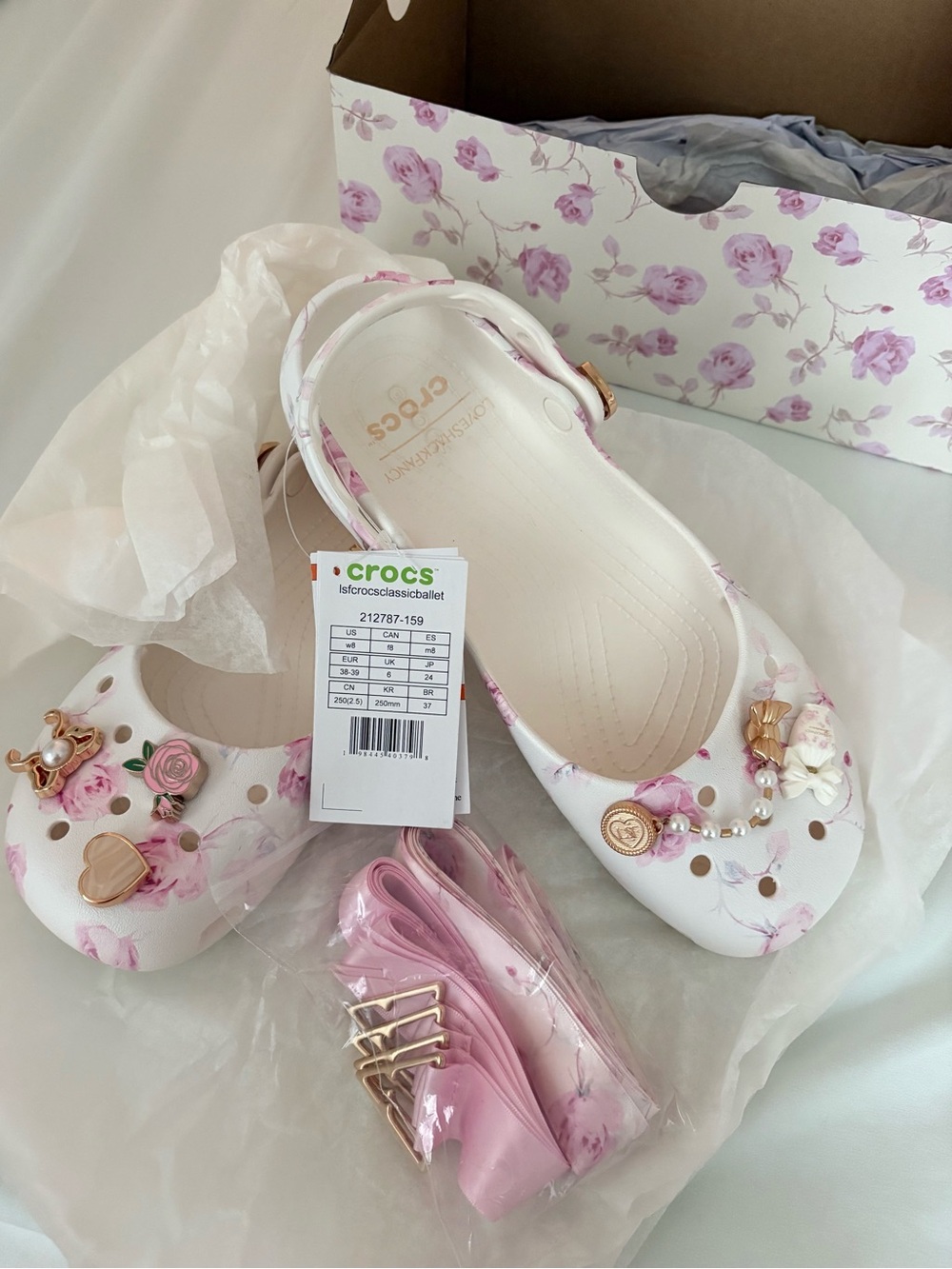 Love Shack Fancy x Crocs Classic Ballet - Picture 3 of 5